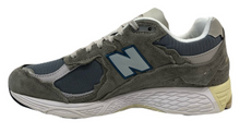 New Balance 2002RD Unisex Color Mirage Grey