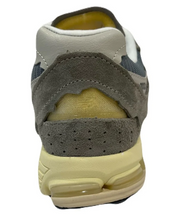 New Balance 2002RD Unisex Color Mirage Grey